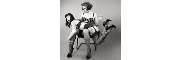 Bettie Page ®